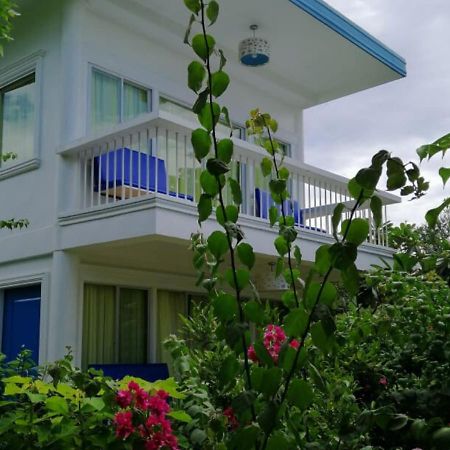 Sweetwater Resort Zamboanguita  エクステリア 写真