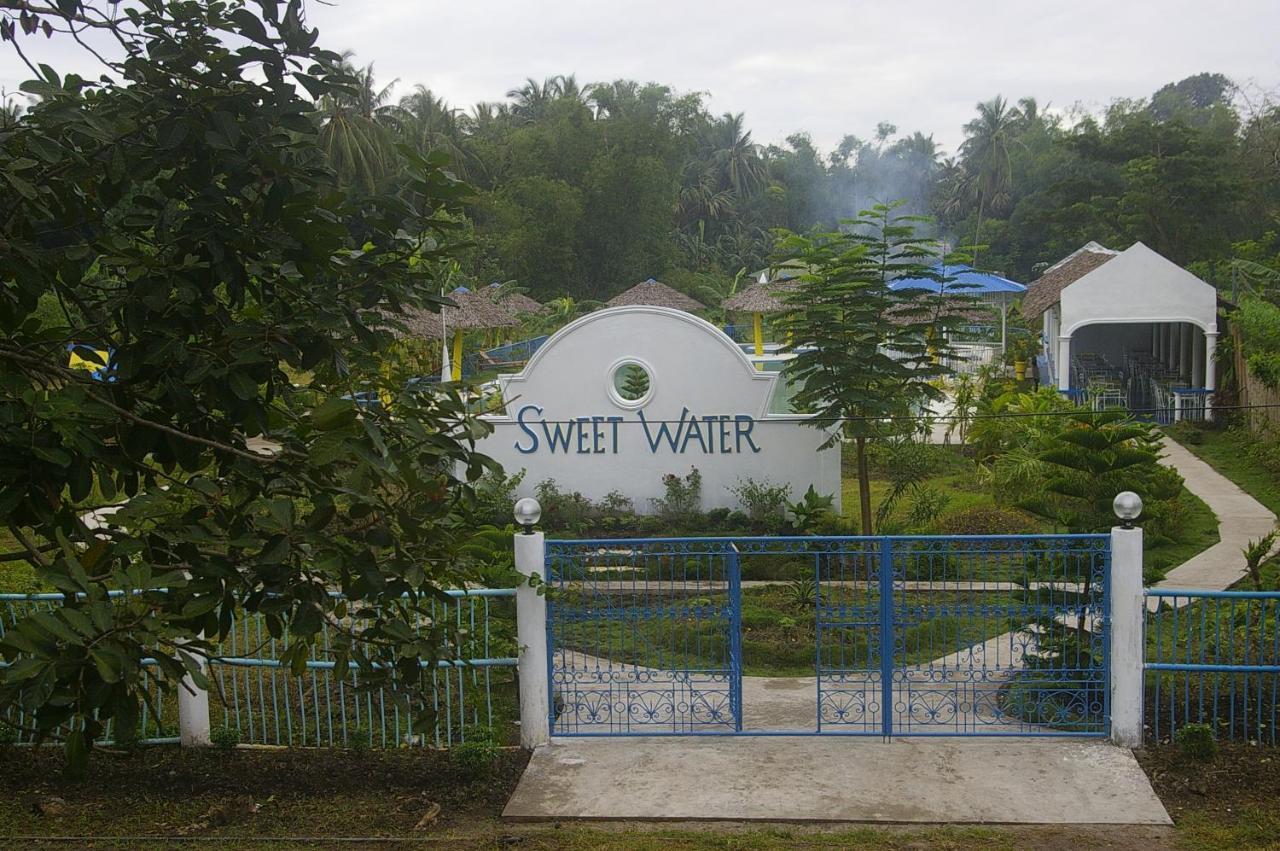 Sweetwater Resort Zamboanguita  エクステリア 写真